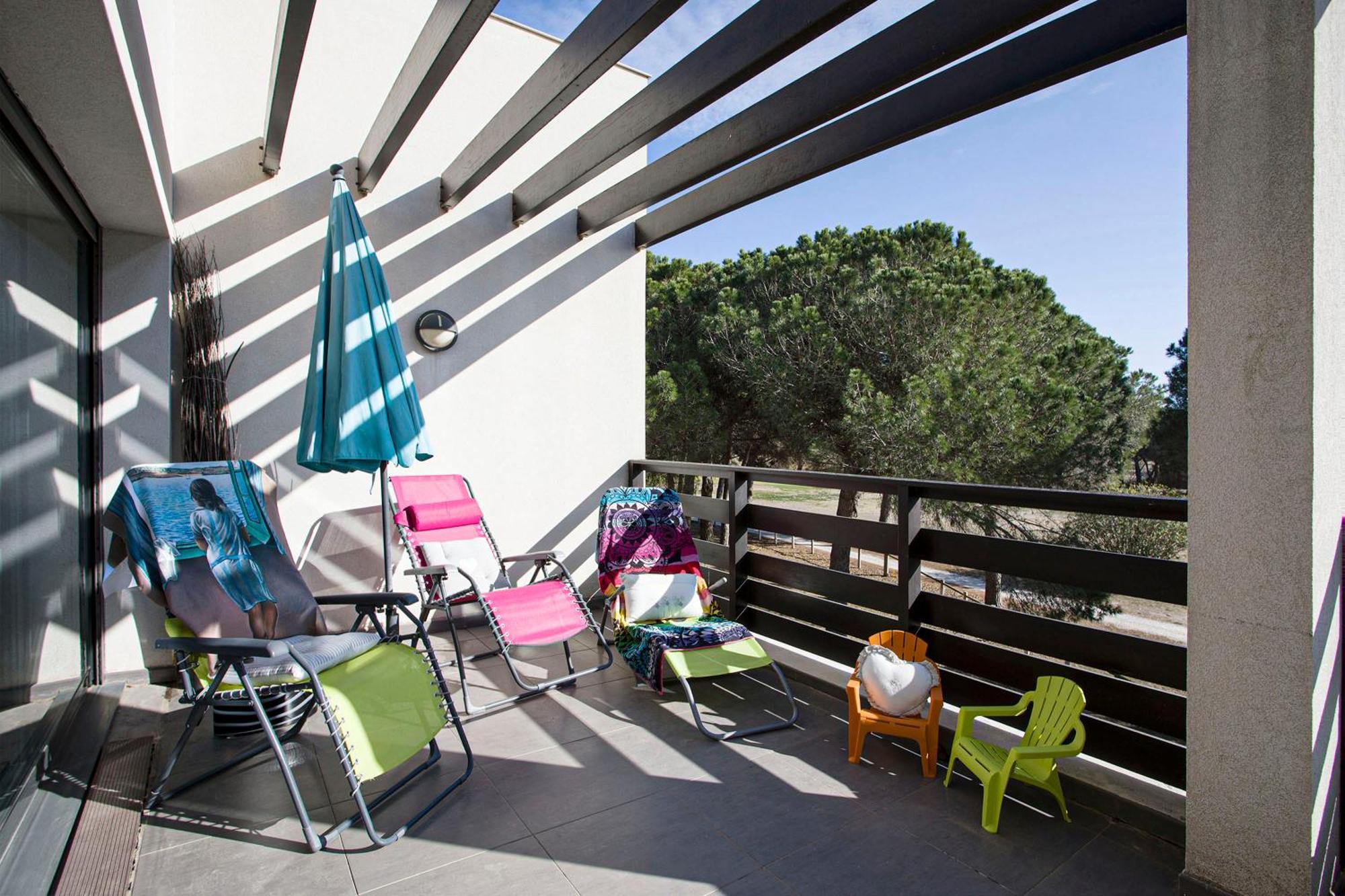 Vert Paradis - Vue Apaisante Sur Golf, Pins Parasols, 2E Etage - 80 M2 Dont Terrasse Avec Pergola, 2 Chambres, 3Et Iles, 3 Clim, Wifi - Piscine, Parking Et Park A Velos, Ascenseur - En Option Linge, Menage - Pistes Cyclables, Mer A Proximite Saint-Cyprien Kültér fotó